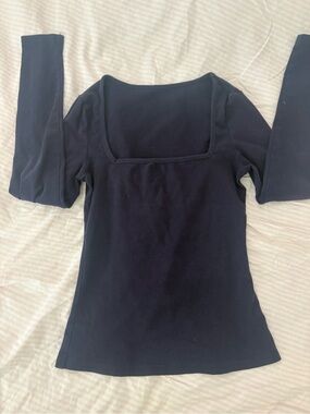🍎 Navy Long Sleeve Square Neck Womens Top